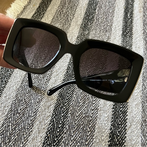 NEW NEVER USED Chanel Rectangle Sunglasses - Picture 2 of 7